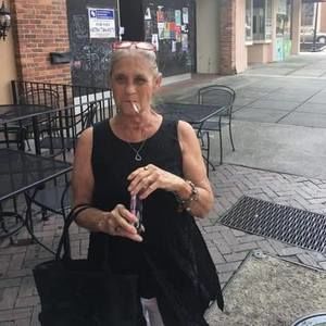 Meet your Posher, Kathryn